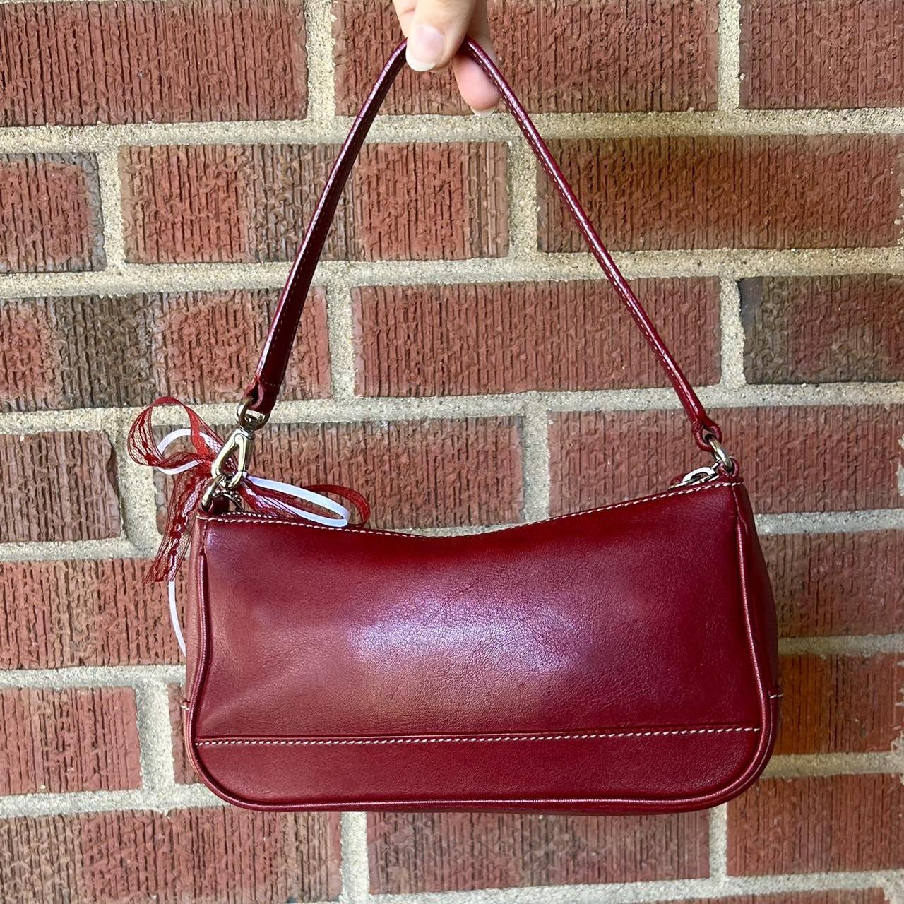 coach demi hampton leather shoulder bag 💄