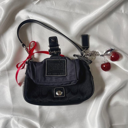 🍒2003 Coach Demi Buckle Mini Bag🍒