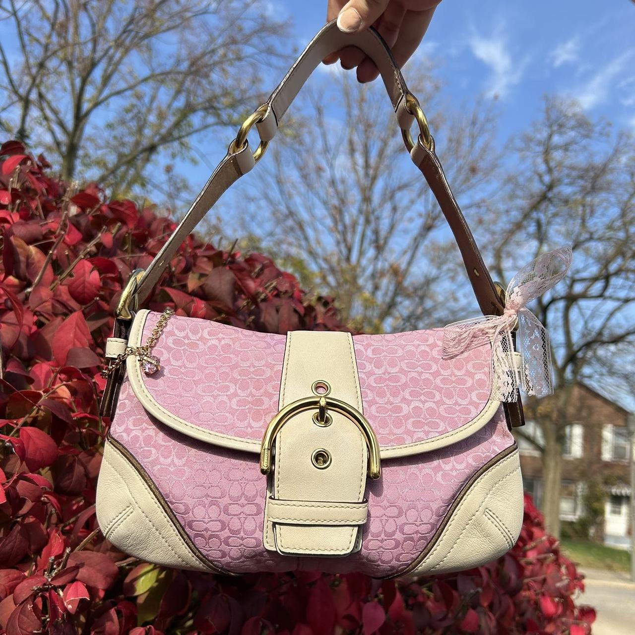 SUPER RARE vintage y2k pink and white coach soho