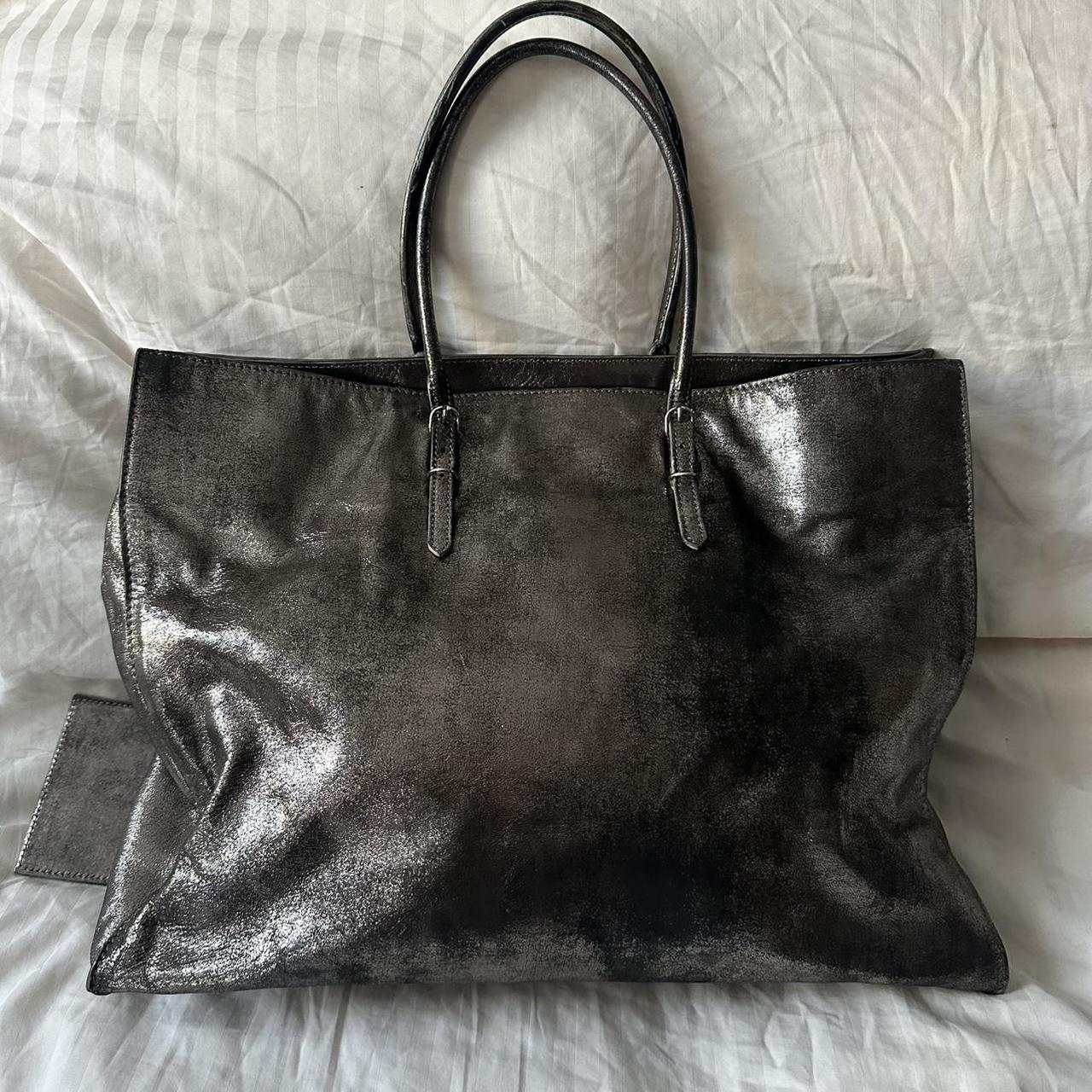 PREOWNED METALLIC BALENCIAGA PAPIER BAG