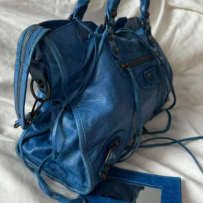 PREOWNED VINTAGE BALENCIAGA ‘FIRST’ CITY BAG