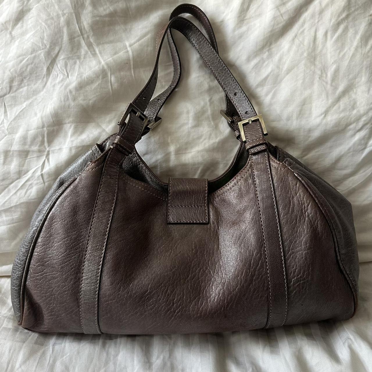 VINTAGE FENDI HOBO BAG