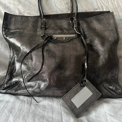 PREOWNED METALLIC BALENCIAGA PAPIER BAG