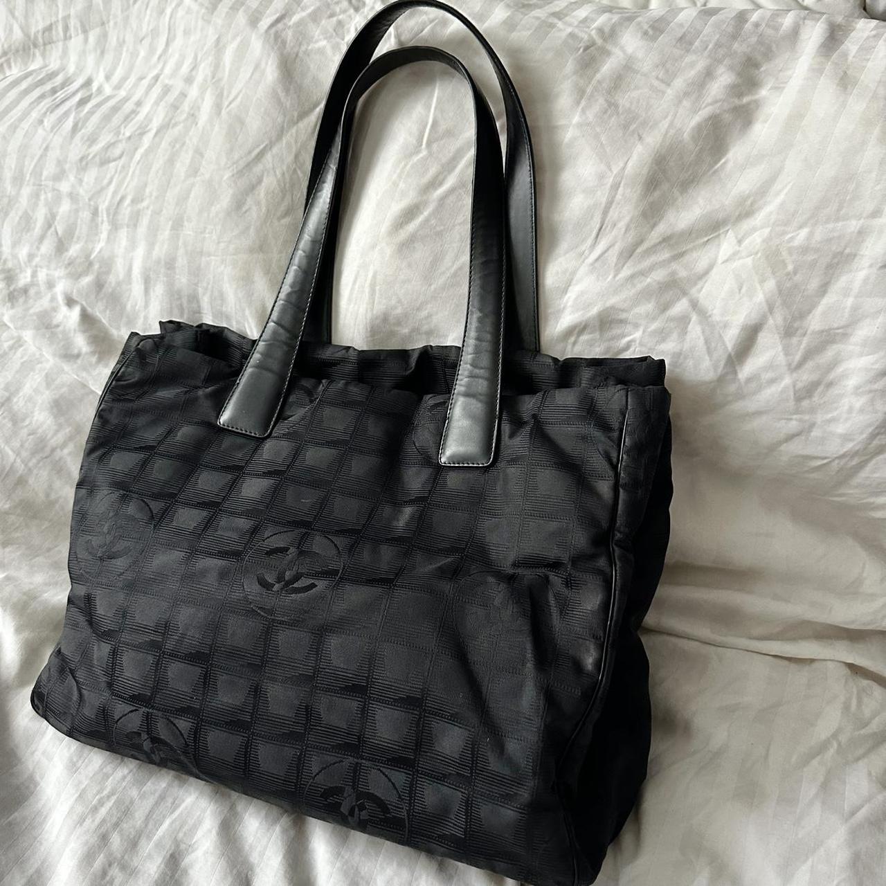 2005 CHANEL NYLON TRAVEL TOTE